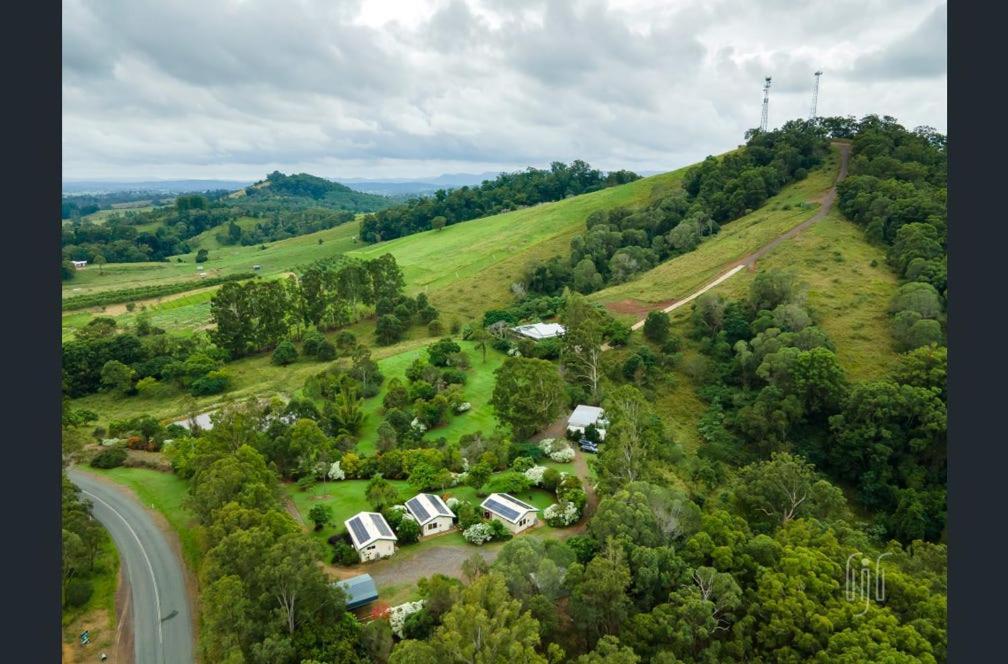 Amamoor Homestead And Country Cottages Exterior foto